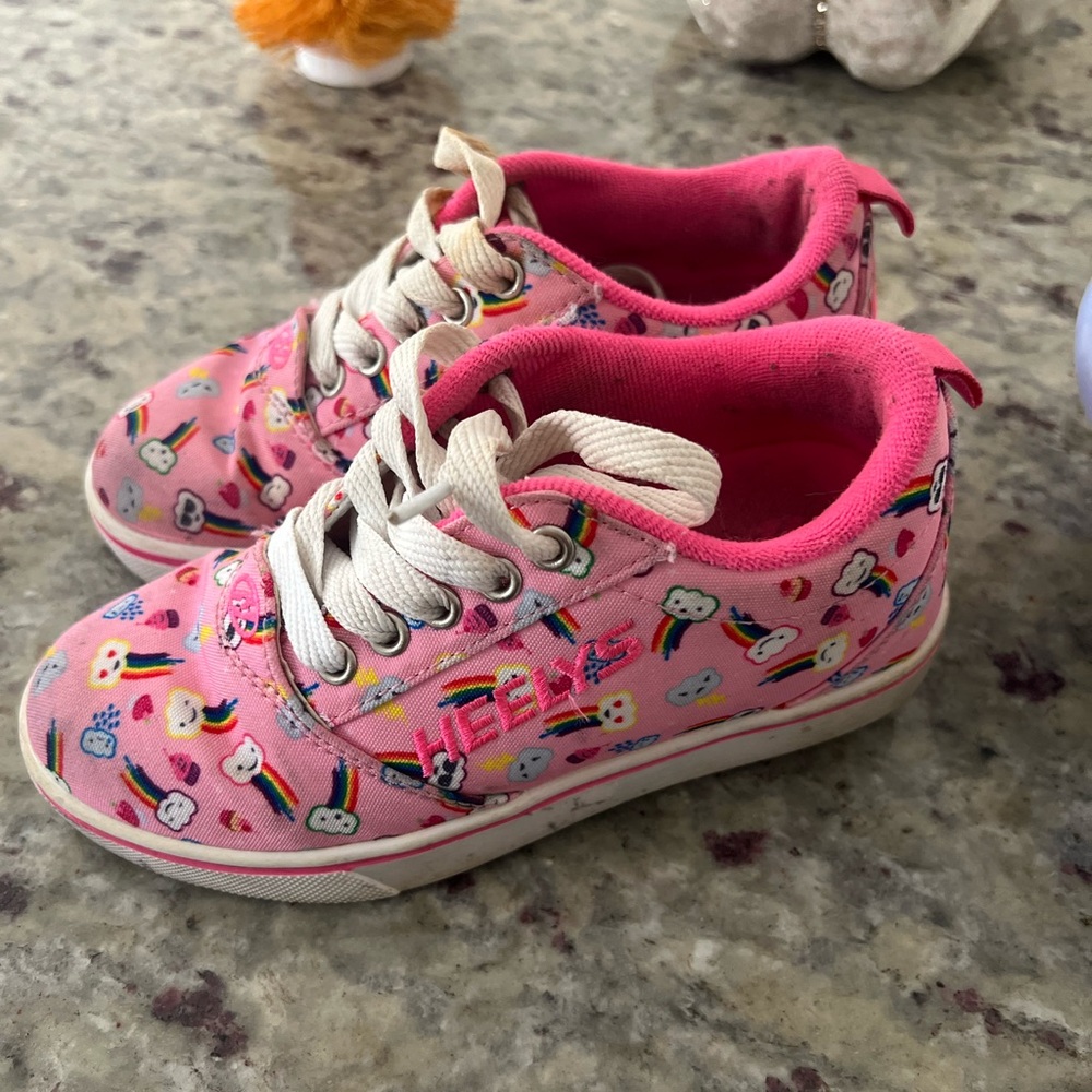 Heelys Kids' Pink Rainbow Sneakers